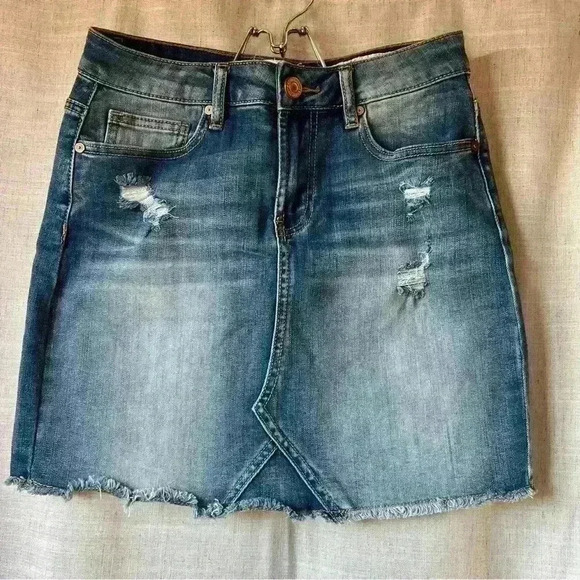 Indigo Rein | Mini Denim Jean Medium Wash Women Size 1 Indie Boho Spring Summer - Picture 1 of 7